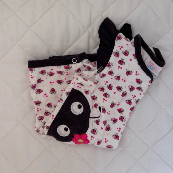 ⭒ 6M BadaBoom Ladybug All Over Print Ruffle Romper Floral Embroidered Spring ⭒ - Picture 8 of 9